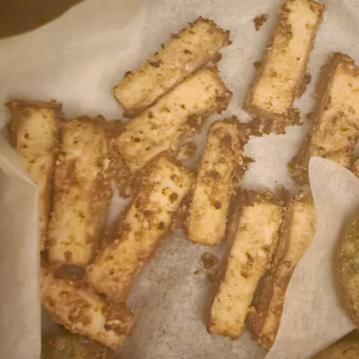review photo of ioVEG Tofu Affumicato shared by @giuliacott on 31 Oct 2022 - review