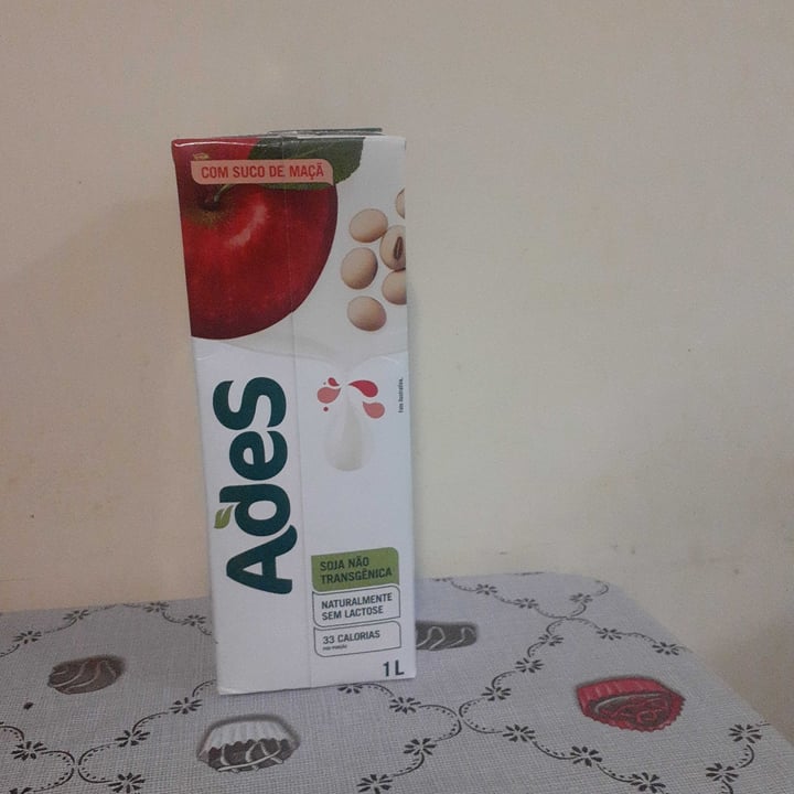review photo of Ades leite de soja sabor maçã shared by @cleminski on 13 May 2022 - review