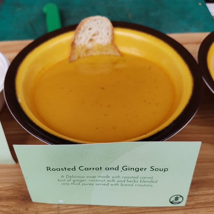 photo of Vegan Vogue Roasted Carrot and Ginger Soup shared by @lol1409 on  28 Apr 2022 - review