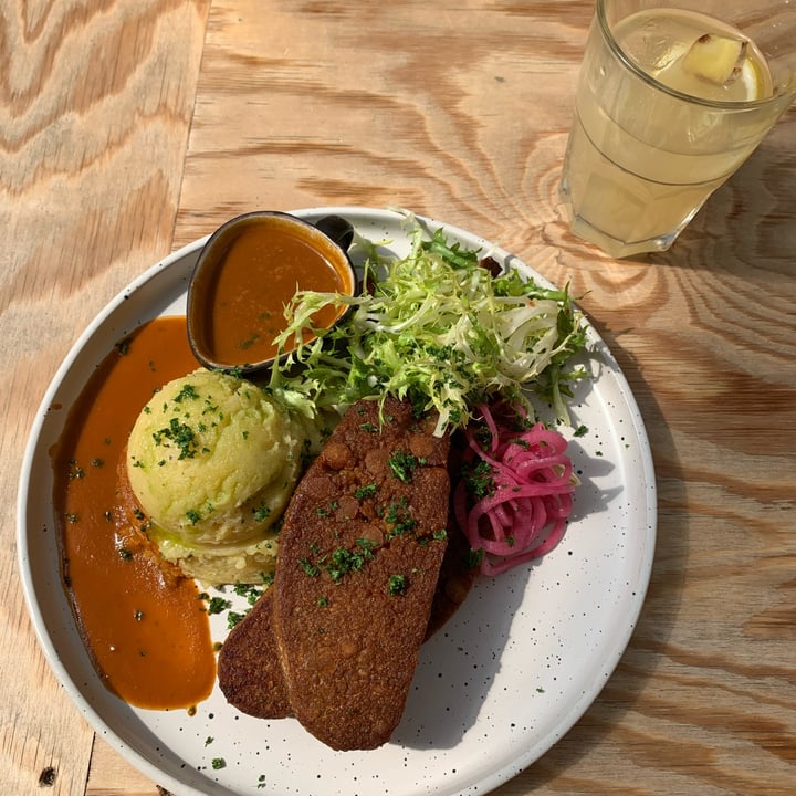review photo of knol&kool seitan steak shared by @vsepe on 28 Oct 2022 - review