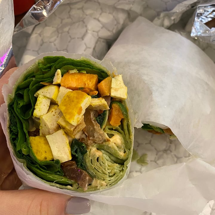review photo of Healthy Habit tofu and veggie wrap shared by @cecevegan on 03 Feb 2021 - review
