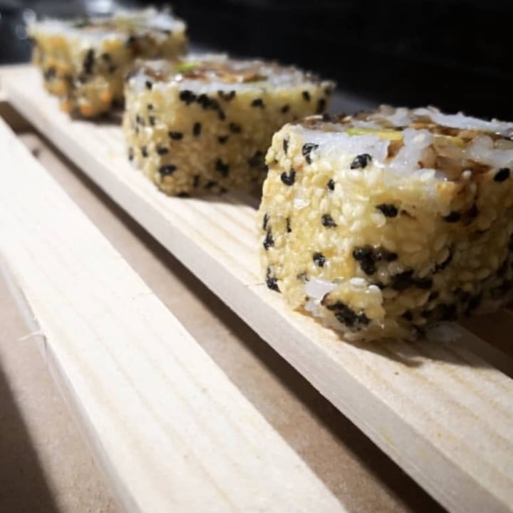 review photo of Osaka Sushi Sushi Vegano shared by @sarisloris on 03 May 2020 - review
