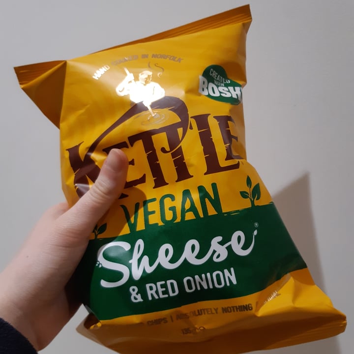 photo of Kettle Vegan Sheese & Red Onion shared by @sophiemartin57 on  19 Feb 2021 - review