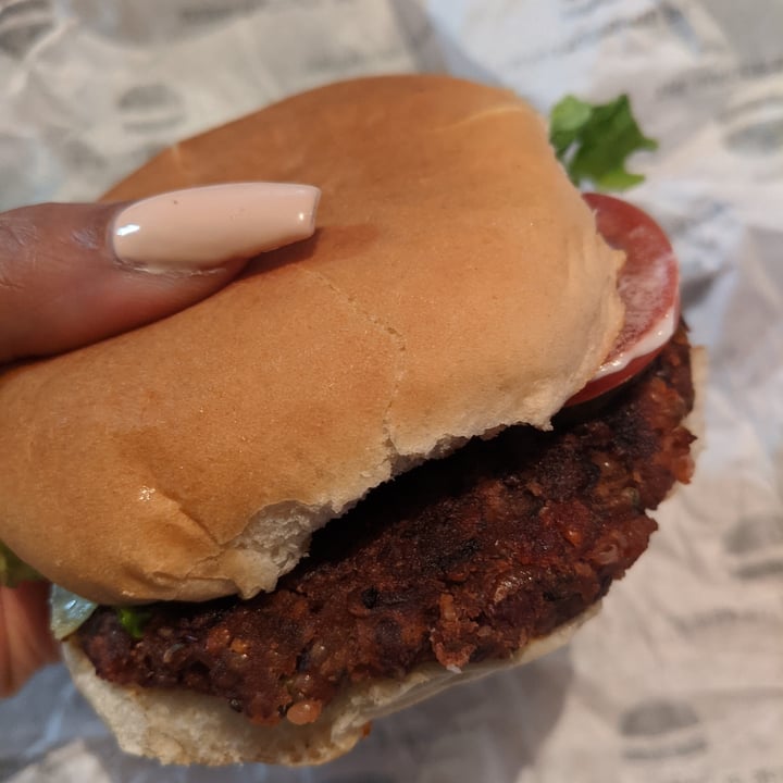 photo of The Burger's Priest The Vegan Single shared by @melanatedvegan on  14 Jan 2021 - review