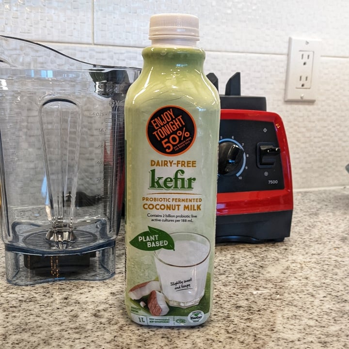 photo of President's Choice Dairy-Free Kefir shared by @stormm on  02 Sep 2022 - review