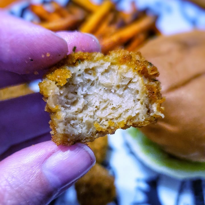 review photo of Linda McCartney's Vegetarian Chicken bucket shared by @accountinactive on 03 Jun 2020 - review