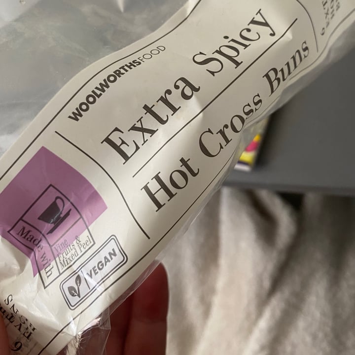 photo of Woolworths Food Extra Spicey Hot Cross Buns shared by @catherinecraig on  27 Sep 2021 - review