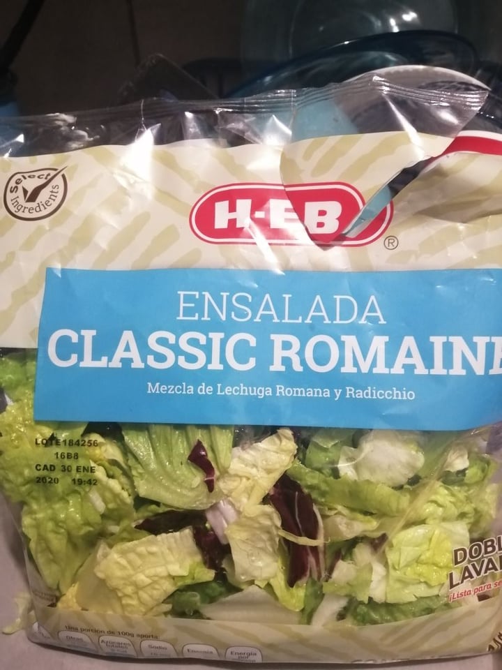 photo of H-E-B Ensalada Classic romaine shared by @hildatyy on  22 Jan 2020 - review