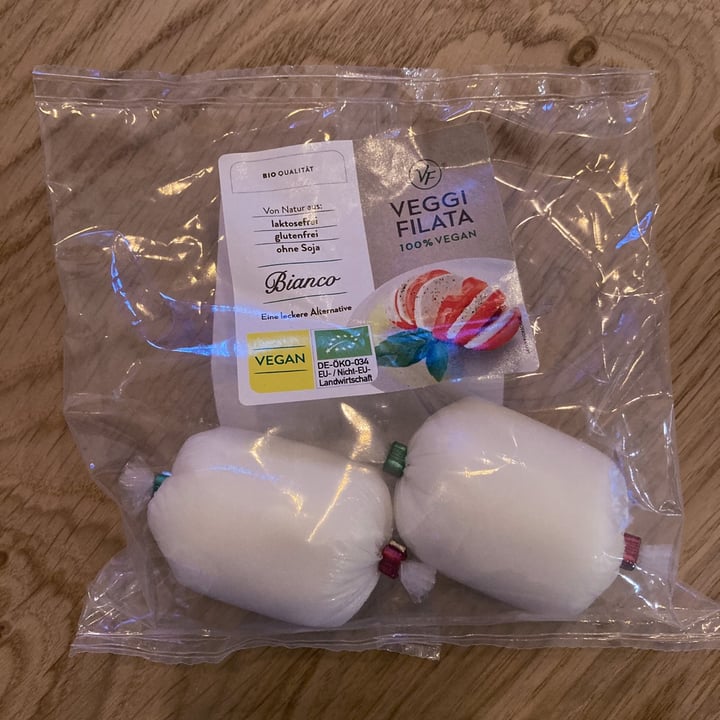 photo of Veggi Filata Bianco (Mozzarella) shared by @-margot- on  27 Oct 2021 - review