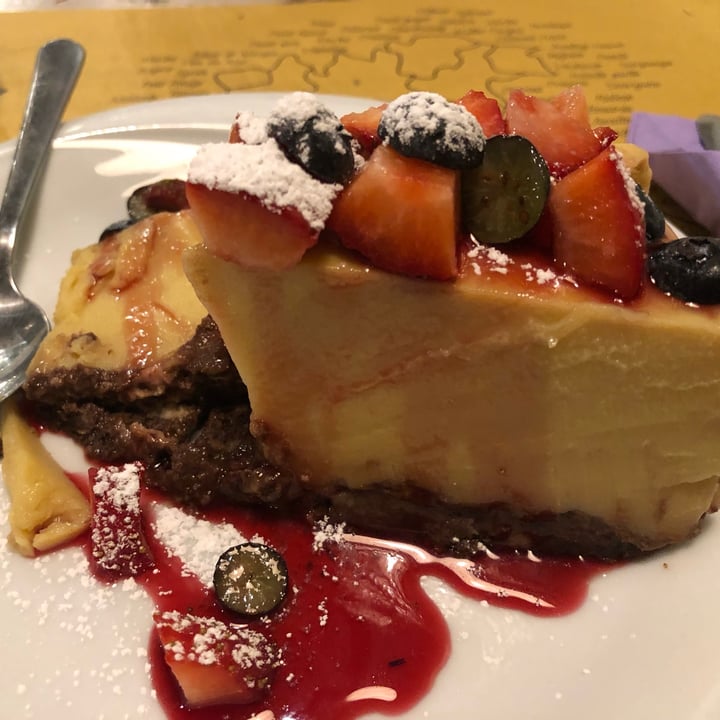 photo of Nirvana Ristorante Firenze Cheesecake shared by @clau on  12 Mar 2022 - review