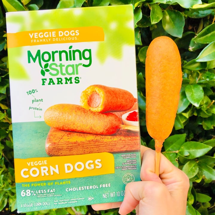 photo of MorningStar Farms Veggie Corn Dogs shared by @meredithsveganlife on  08 Nov 2020 - review