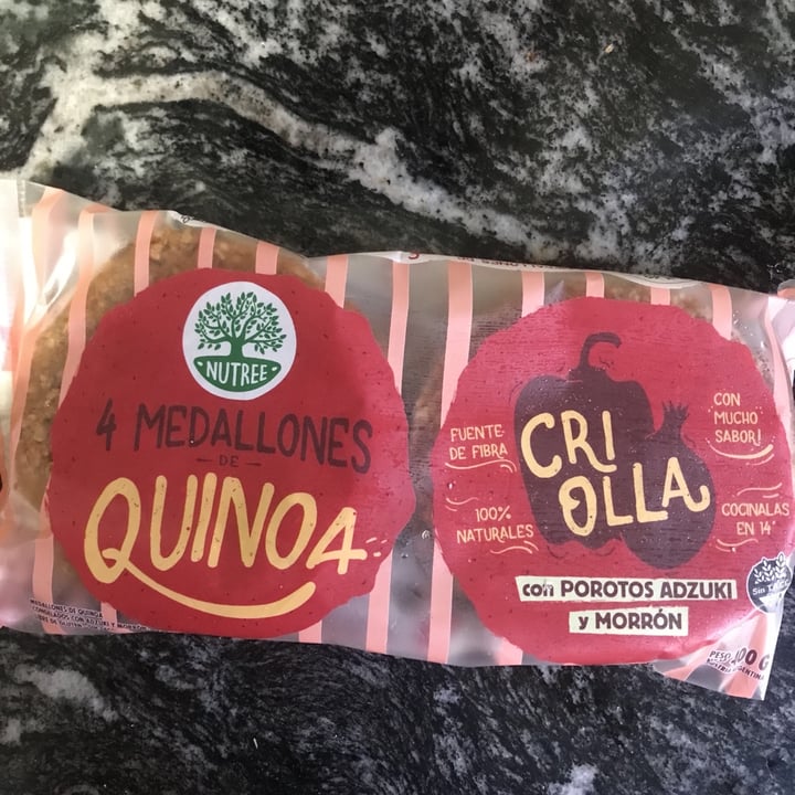 photo of Nutree Medallones de Quinoa Criolla con Porotos Aduki y Morron shared by @micabr on  15 Aug 2020 - review