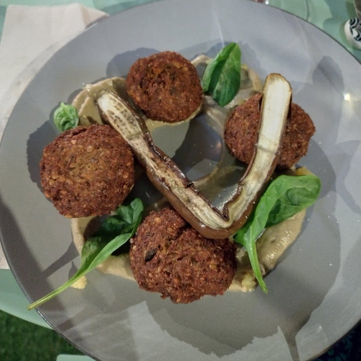 review photo of Indigeno Roma Tagliere di formaggi vegetali e verdure fermentate shared by @ila15 on 13 Aug 2022 - review