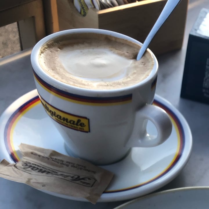 photo of Ditta Artigianale Cappuccino Con Latte Di Soia shared by @giulietza on  17 Oct 2022 - review