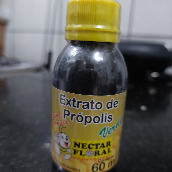 photo of nectar floral extrato de própolis shared by @laluramos on  08 May 2022 - review