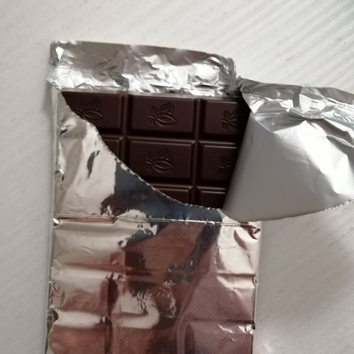 photo of Otto chocolates Cioccolato Fondente Senza Zucchero shared by @francifiore on  29 Nov 2022 - review