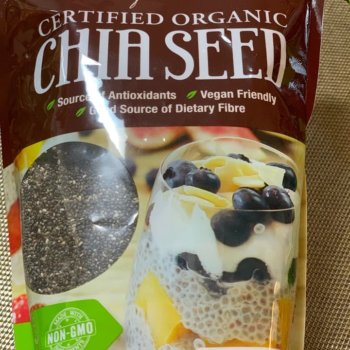 review photo of chia seed chia shared by @claudiae on 03 Aug 2022 - review