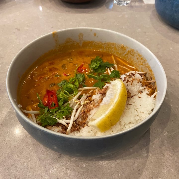 photo of Genius Central Singapore Thai Red Curry shared by @dafnelately on  14 Oct 2022 - review