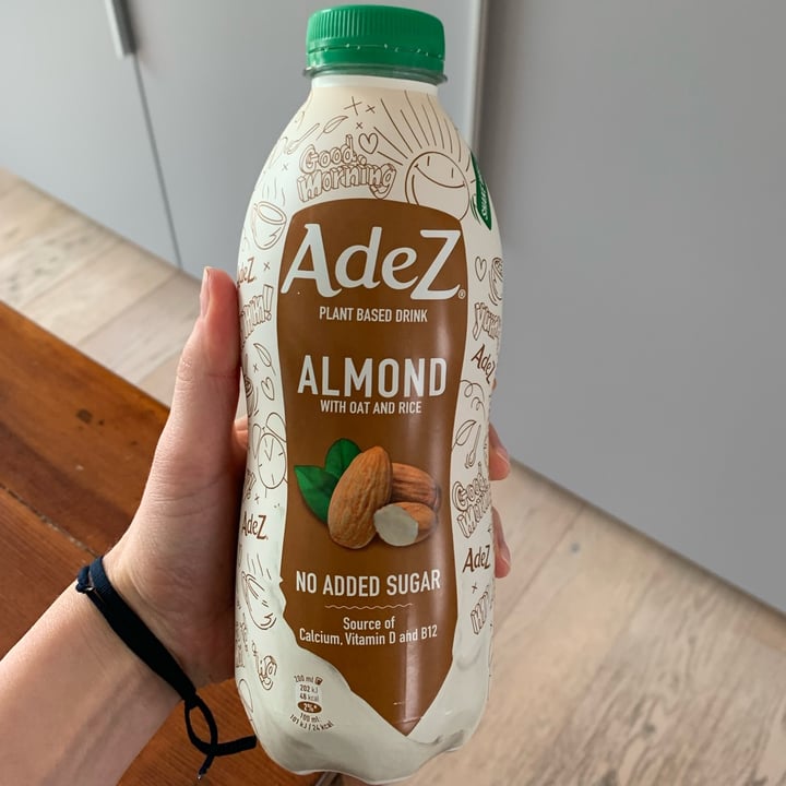 review photo of AdeZ Adez Almond Milk shared by @abillions on 10 Jun 2022 - review