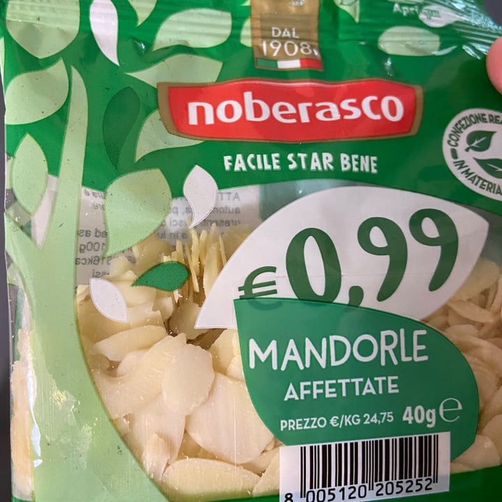 review photo of Noberasco Mandorle Affettate shared by @ire1701 on 14 Mar 2022 - review