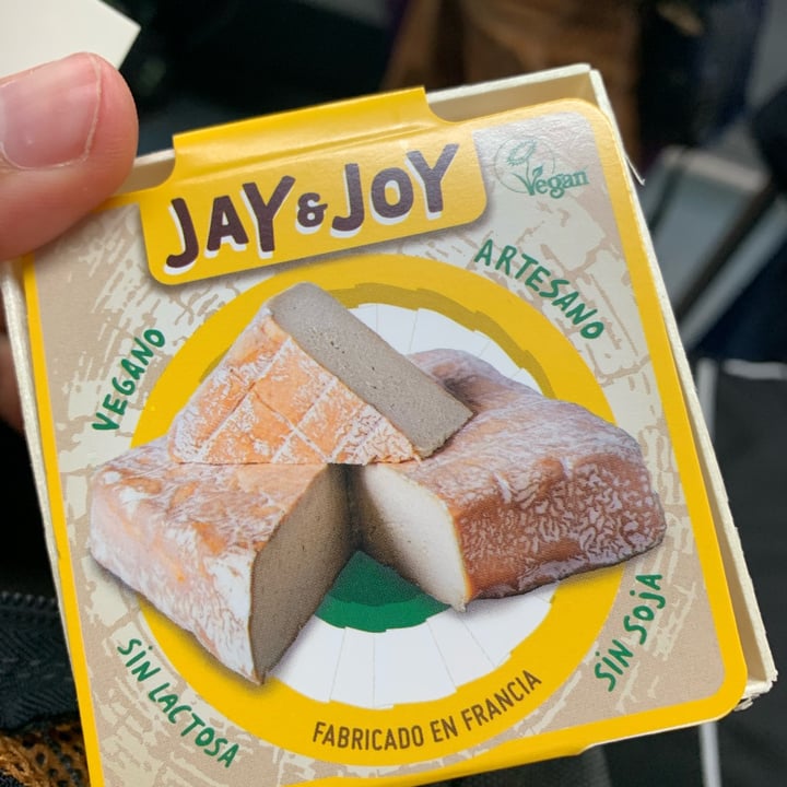 review photo of Jay&Joy Jean Jacques shared by @merce93 on 06 May 2022 - review
