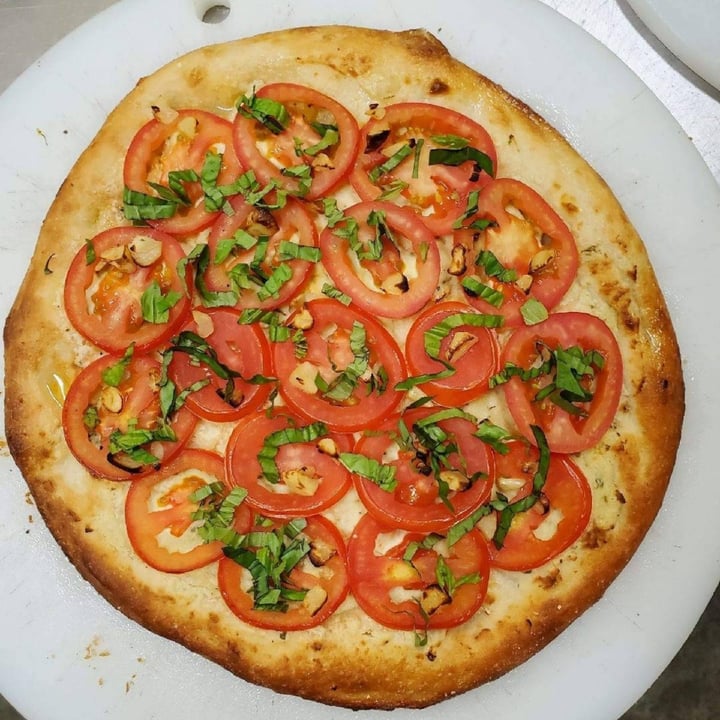 review photo of Secret Pizza Society El’Egante Pizza shared by @sukhada on 26 May 2022 - review