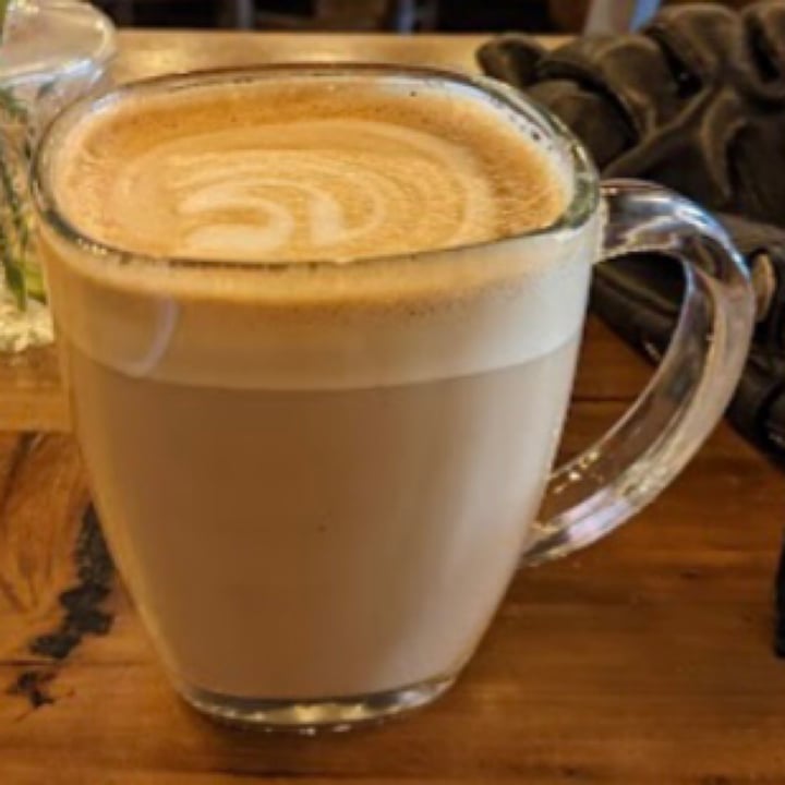 photo of Cup of Joe Cafe & Bar Latte shared by @sueprozak on  27 Jul 2022 - review