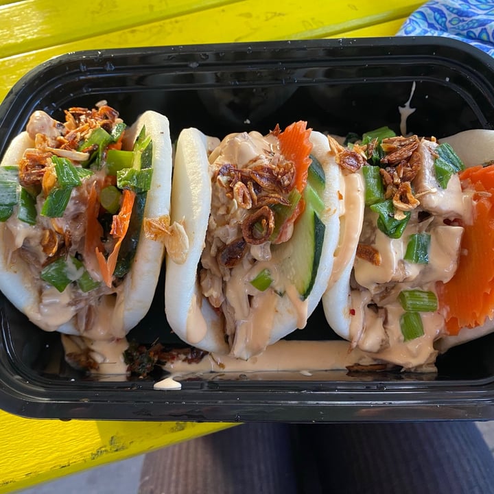 photo of Mama Dut Pork-less Jackfruit Bao Buns shared by @knorthway on  14 Mar 2021 - review