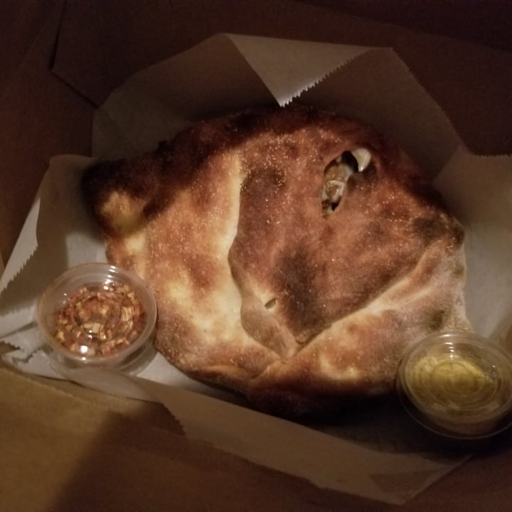 photo of CyBelle's Front Room Build Your Own Calzone shared by @waterlilly on  25 Jan 2022 - review