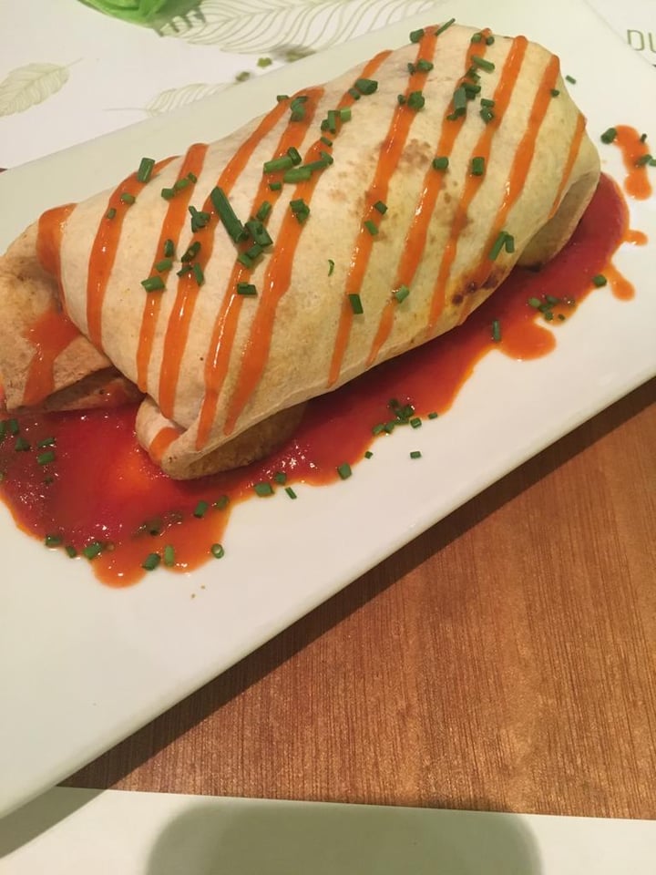 photo of PISTATXO Cocina Vegetariana Burrito mexicano con verduras y frijoles (opción vegana) shared by @mariamarie on  25 Jun 2022 - review