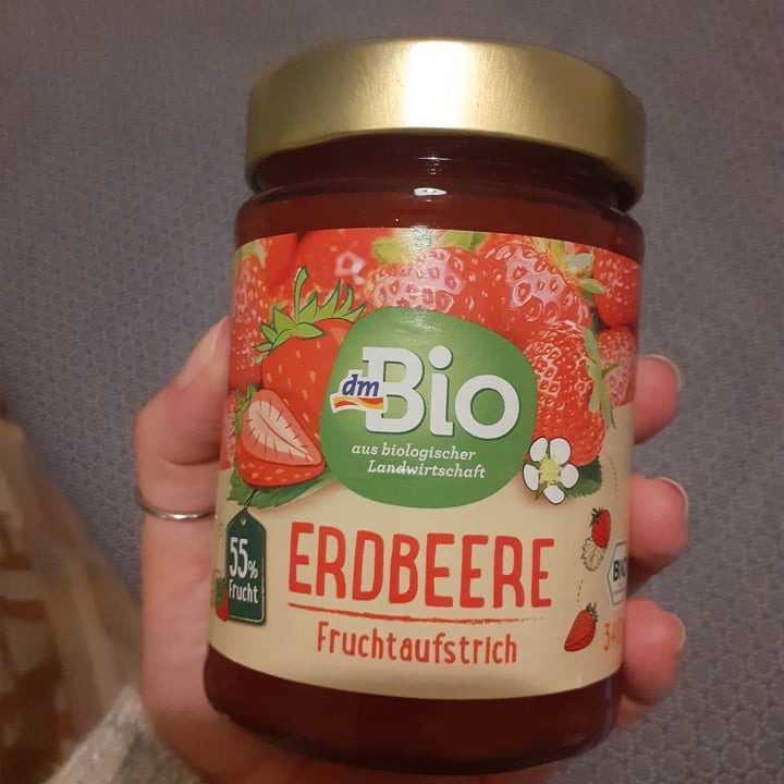 photo of dmBio Erdbeere Fruchtaufstrich shared by @sarolina on  16 Mar 2022 - review