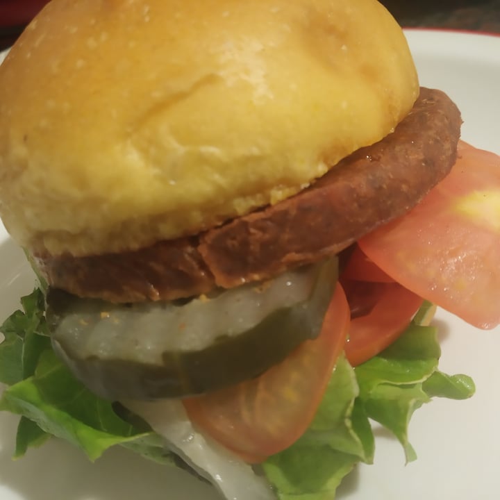 photo of Hierbabuena Plant burger shared by @jazzmin on  25 Apr 2022 - review