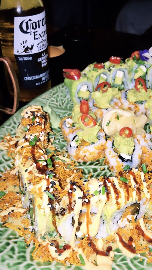photo of The Green Roll Vegan Sushi Rolls, Vegan Toffee Rolls shared by @alinewebster on  25 Jun 2019 - review