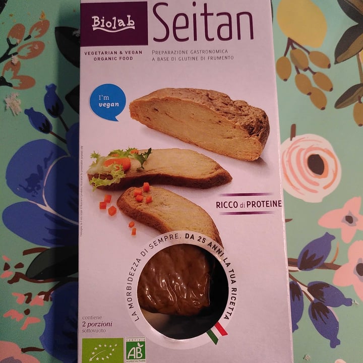 photo of Biolab Seitan shared by @passivistaclimatica on  14 Apr 2022 - review