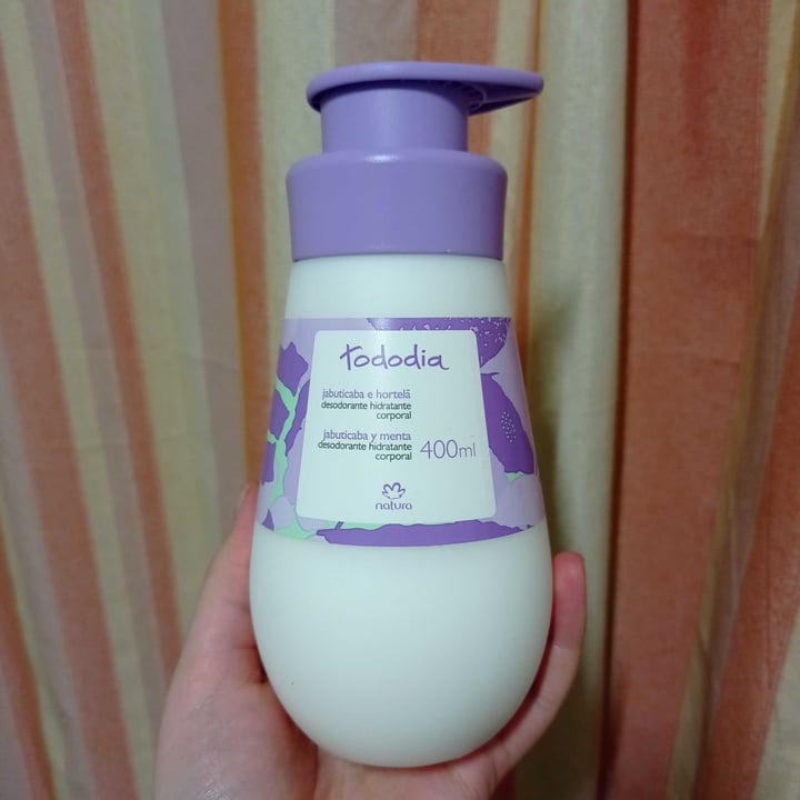 review photo of Natura Desodorante Hidratante corporal shared by @mercabitch on 11 Sep 2020 - review