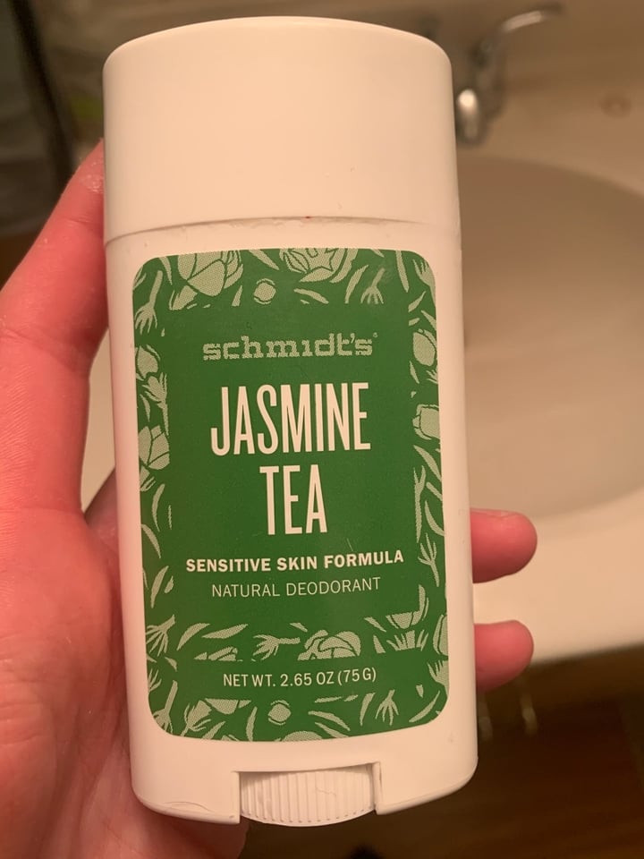 photo of Schmidt's Jasmine Tea Sensitive Skin Natural Deodorant Stick shared by @katievalentine on  23 Dec 2019 - review