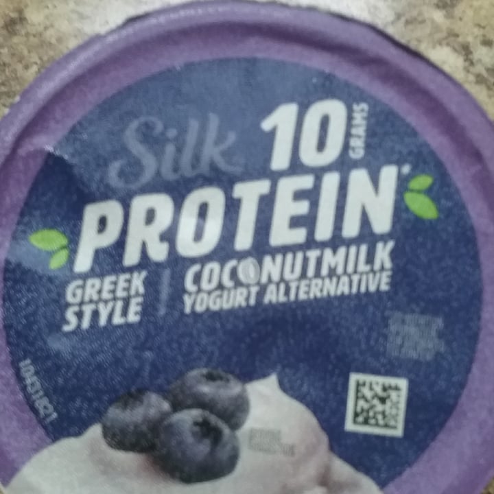 photo of Silk yogurt Silk Greek Style Blueberry Yogurt shared by @gracecalo on  04 Aug 2022 - review