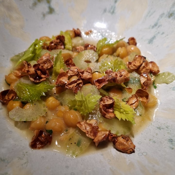 review photo of Mirazur Restaurant Flower dish shared by @ninulla on 30 Jan 2022 - review
