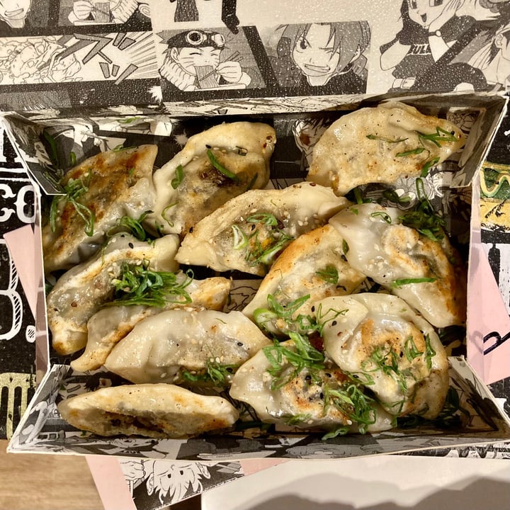 photo of Koi Dumplings (Delivery and Takeaway only) Dumplings de hongos shared by @outofstep on  25 Sep 2021 - review