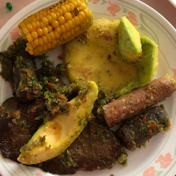review photo of Roots, Veggie & Healthy Food Parrillada Mixta shared by @dhuyke on 02 Dec 2022 - review