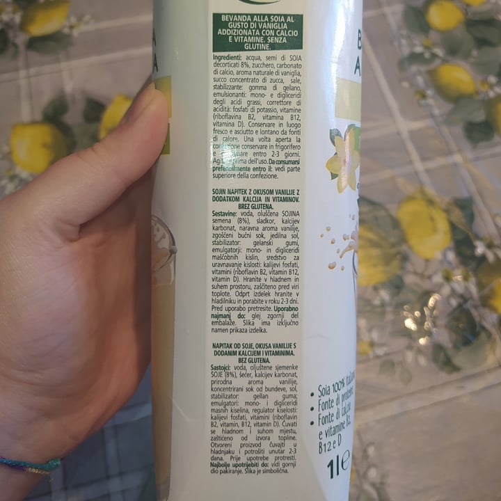 review photo of Fior di Natura Bevanda alla Soia Vaniglia shared by @moumou on 14 Apr 2022 - review
