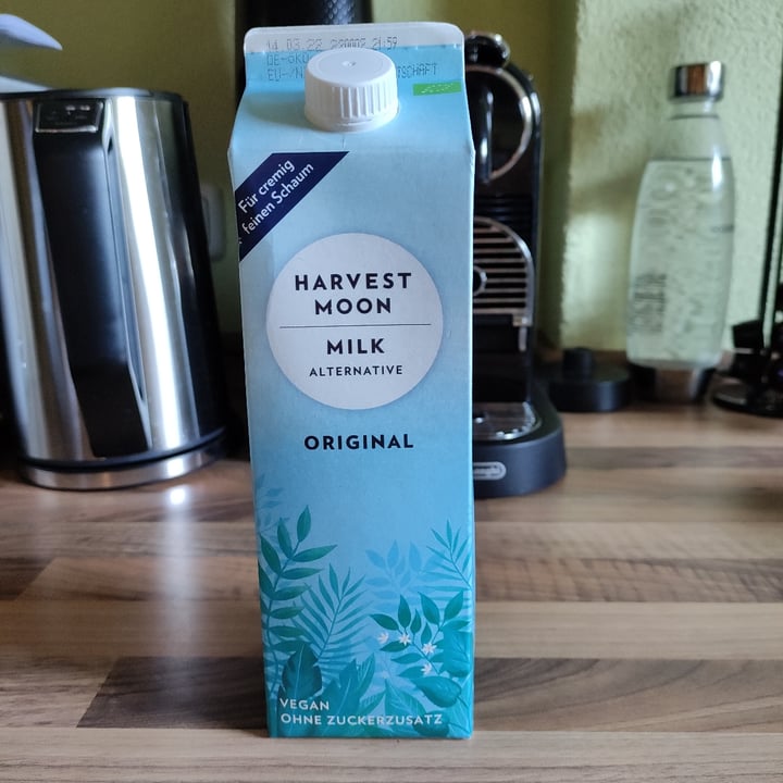 photo of Harvest Moon Milk Alternative shared by @veganzelle on  18 Feb 2022 - review