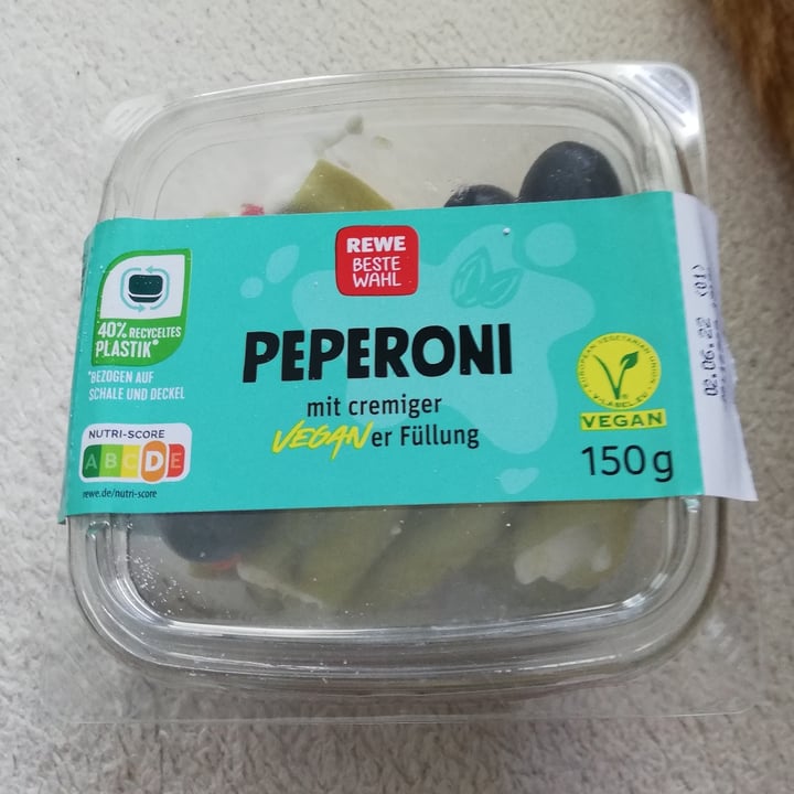 photo of REWE Beste Wahl Gefüllte Peperoni shared by @mareikeks on  25 May 2022 - review