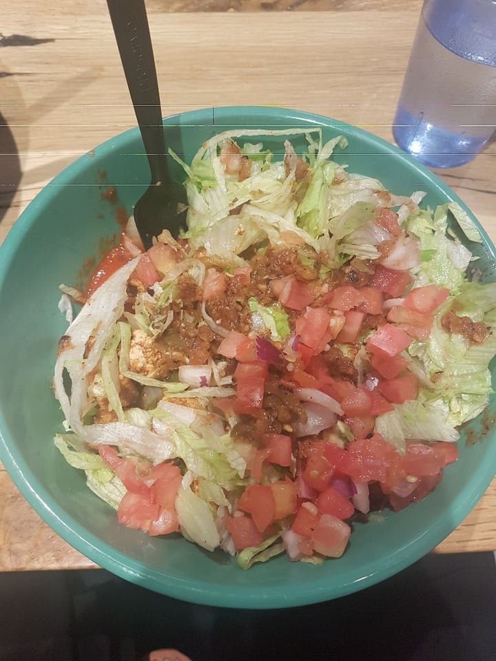 review photo of Whole Foods Market Burrito Bowl shared by @deyan on 31 Oct 2018 - review