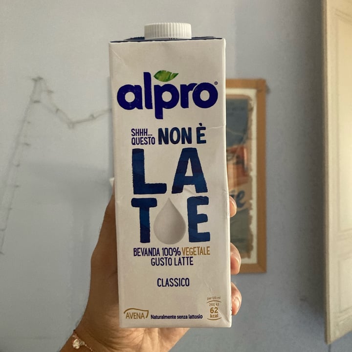 review photo of Alpro This is Not Milk Classic Questo Non è Late Classico shared by @fabercastel on 10 Jul 2022 - review