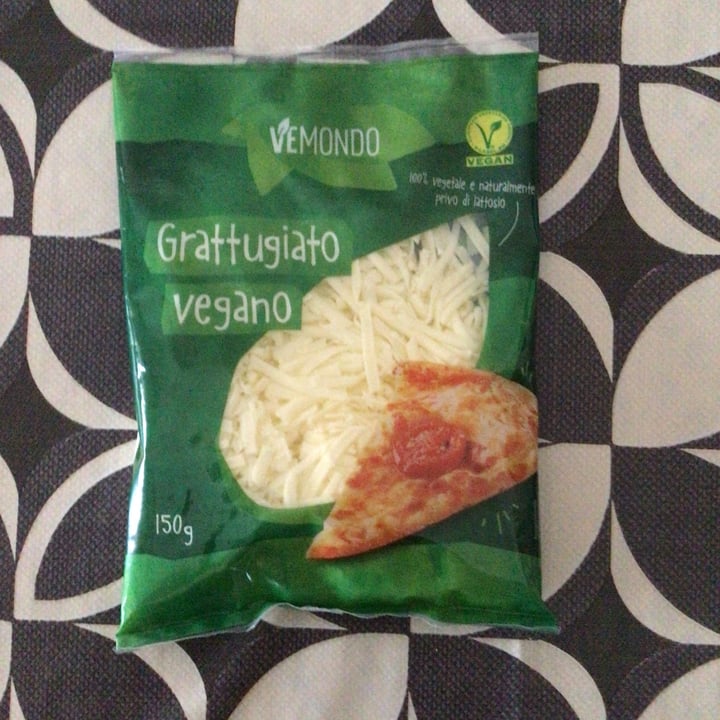 review photo of Vemondo Grattugiato Vegano shared by @alefara on 14 Apr 2022 - review