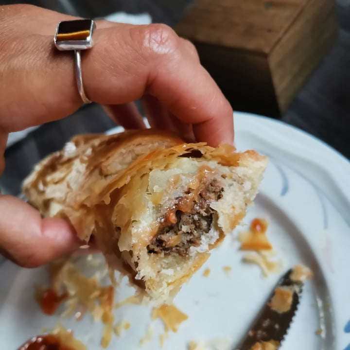 photo of Peregrine Farm Stall Sausage Roll shared by @lunascorner on  04 Jan 2021 - review