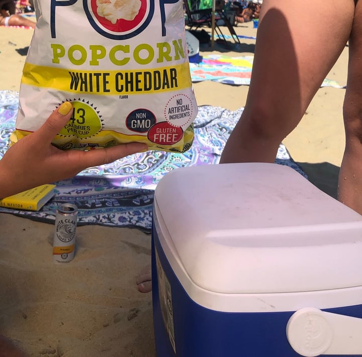photo of Skinny Pop White Cheddar Flavor shared by @bshavatt10 on  07 Sep 2020 - review