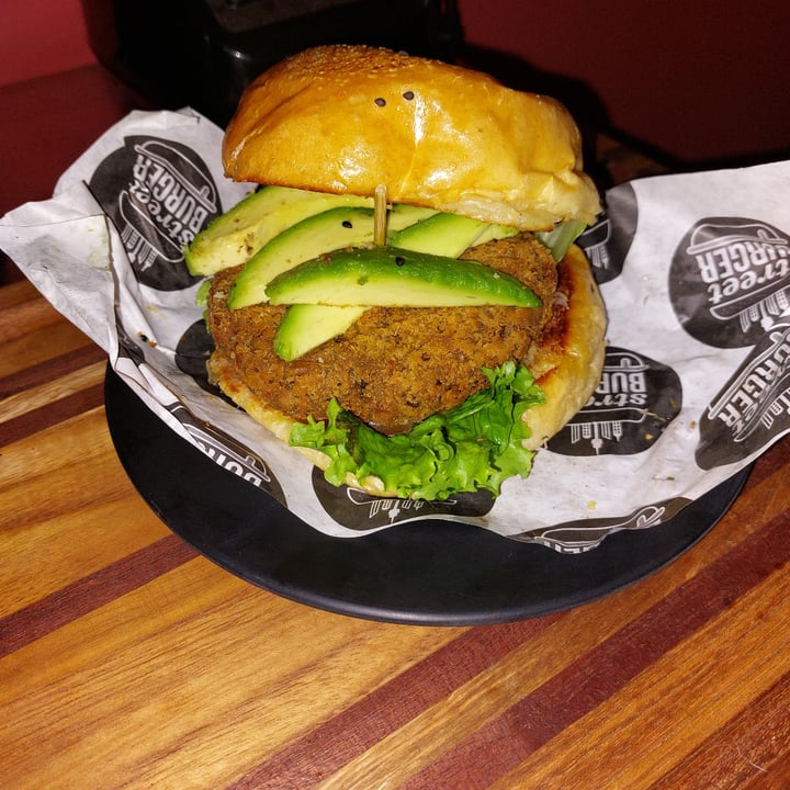 photo of Street Burger Veggie Burger shared by @raul10 on  15 Dec 2021 - review