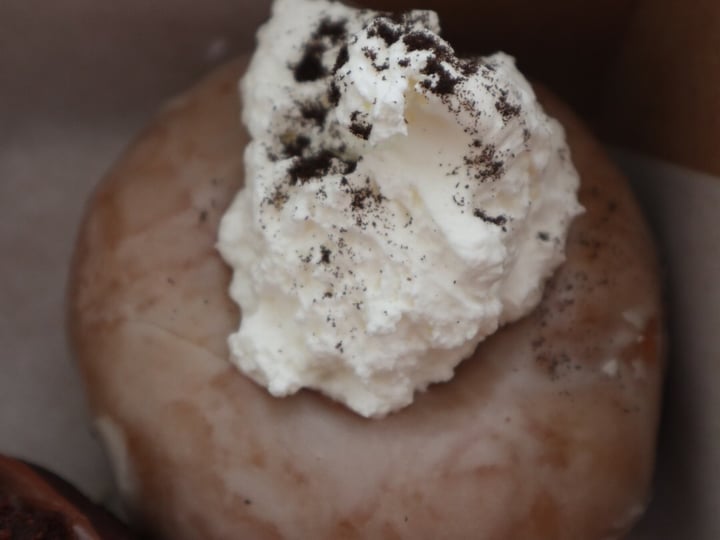photo of Doe Donuts Portland Fog shared by @kaylabear on  05 Sep 2019 - review